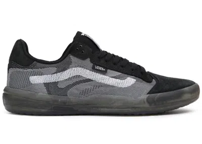 Pre-owned Vans Men's  Evdnt Ultimatewaffle Sneakers In Duo Black/white In Multi