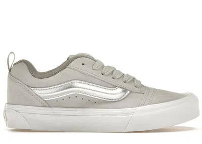 Pre-owned Vans Men's  Knu Skool Sneakers In Metallic Silver/true White