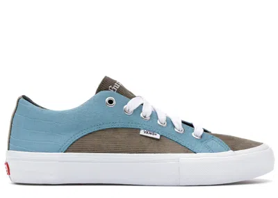 Pre-owned Vans Men's  Lampin Supreme Croc Corduroy Sneakers In Aqua/light Brown