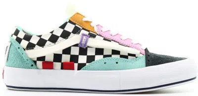 Pre-owned Vans Men's  Old Skool Cap Sneakers In Holiday/true White