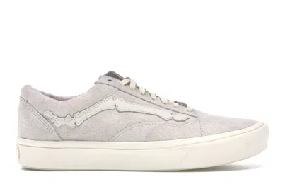 Pre-owned Vans Men's  Old Skool Comfycush Blends Bones White Sneakers In Marshmallow/true White