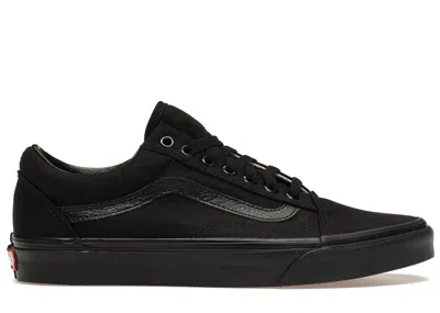 Pre-owned Vans Men's  Old Skool Triple Sneakers In Black