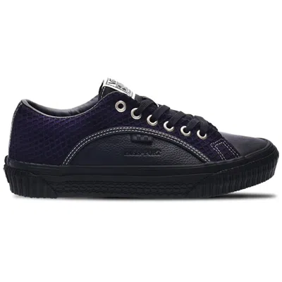 Pre-owned Vans Men's  Skate Lampin Pass~port Sneakers In Black/purple