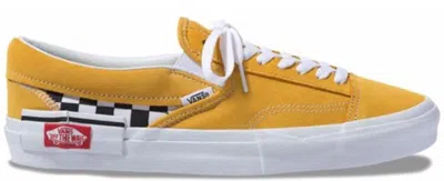 Pre-owned Vans Men's  Slipon Cap Checkerboard Sneakers In Yolk Yellow/true White
