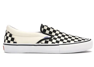 Pre-owned Vans Men's  Slipon Pro Checkerboard Sneakers In Black/white