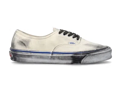 Pre-owned Vans Men's  Ua Og Authentic Lx Np Distressed Sneakers In White/blue/black