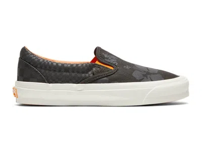 Pre-owned Vans Men's  Vault Classic Slipon Lx Porter Checkerboard Sneakers In Black/white In Multi
