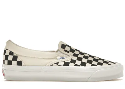 Pre-owned Vans Men's  Vault Classic Slipon Sail Sneakers In Checkerboard/black/white