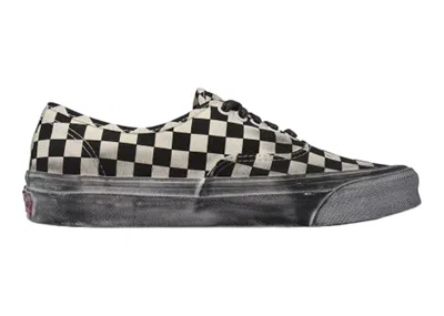 Pre-owned Vans Men's  Vault Og Authentic Lx Stressed Checkerboard Sneakers In Black/white