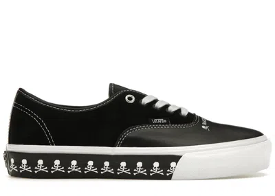 Pre-owned Vans Men's  Vault Ua Authentic Lx Mastermind World Sneakers In Black/white