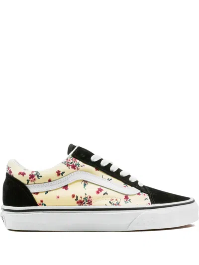 Vans Old Skool Low-top Sneakers In Black