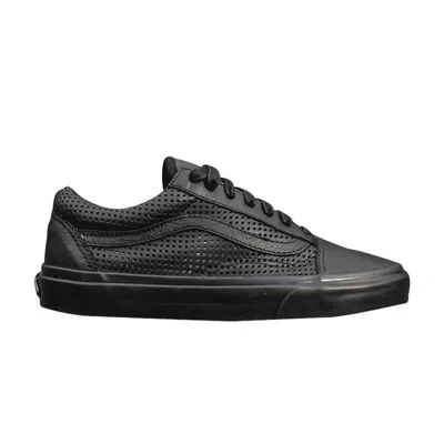 Pre-owned Vans Old Skool Dx 'square Perforation' In Black