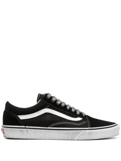 Vans Old Skool Low-top Sneakers In Black