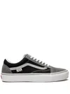 Vans Old Skool Low-top Sneakers In Black