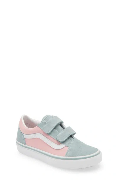 Vans Old Skool Sneaker In 2-tone Gray/pink