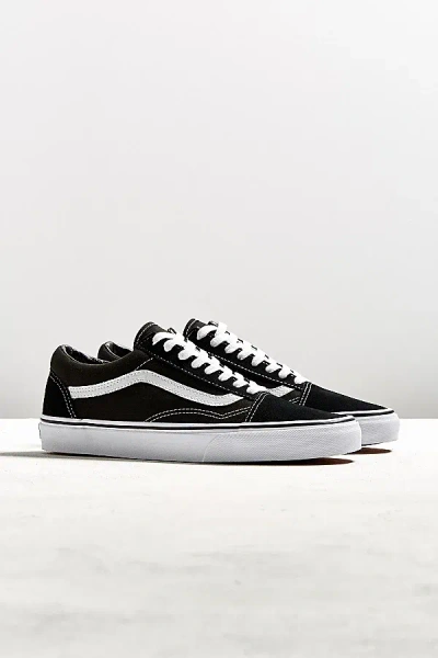 Vans Men's Old Skool Sneaker In Black/white, Men's At Urban Outfitters