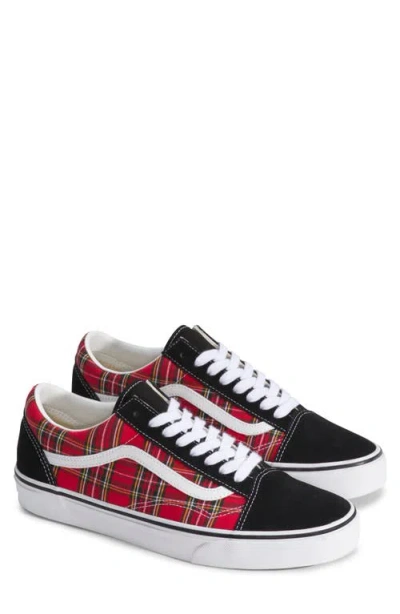 Vans Old Skool Sneaker In Multi