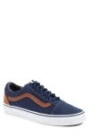 Vans Old Skool Sneaker In Varsity Canvas Blue/green
