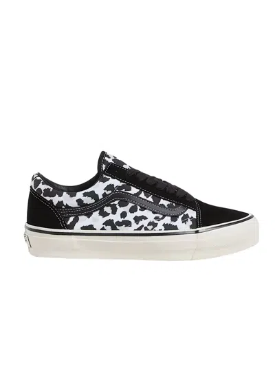 Vans Old Skool Leopard Sneakers In Black