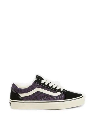 Vans Old Skool Sneakers In Black