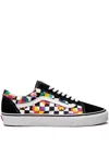 Vans Old Skool Low Top Sneakers In Black
