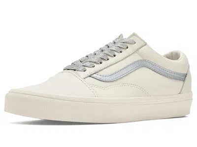 Vans Old Skooltm Shoes Metallic Egret : In White