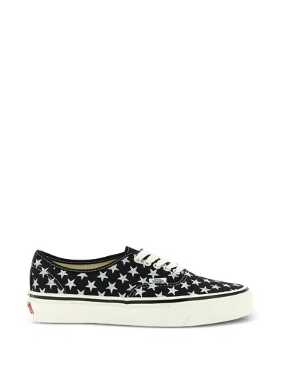 Vans Premium Authentic Shoes In Schwarz