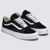 Vans-premium Men's Sneakers Vans Premium Old Skool Lx - Vn000cqdba21 Blkwh In Black