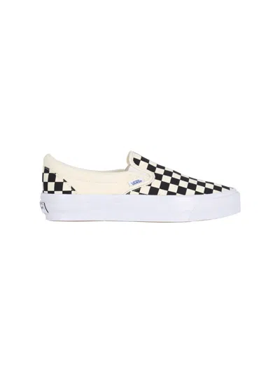 Vans Unisex Checkerboard Canvas Classic Slip-on 98 Low-cut Sneakers In Checkerboard Black Off White