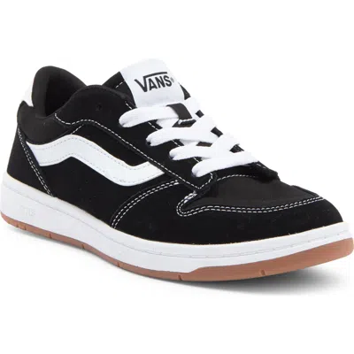 Vans Ryland Sneaker In Multi