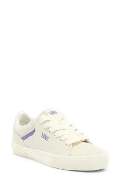 Vans Seldan Sneaker In Gold