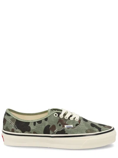 Vans Unisex Premium Sneaker In Green