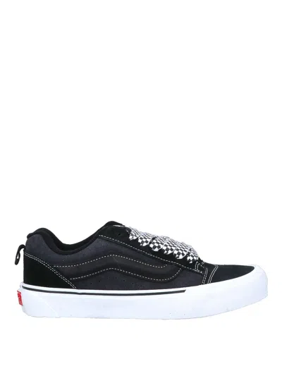 Vans Sneakers In Black