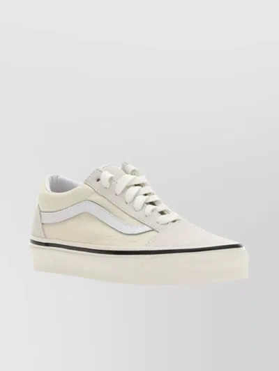 Vans Sneakers With Striped Detail And Round Toe In White