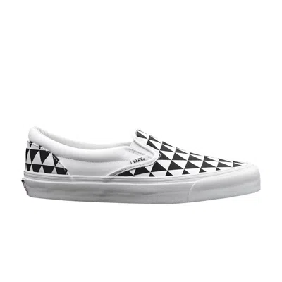 Pre-owned Vans Sneakersnstuff X Og Classic Slip-on Lx 'stockholm' | White | Men's Size 7