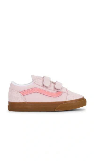 Vans Toddlers Old Skool V Sneaker In Pink