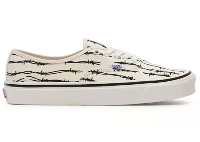 Pre-owned Vans Ua Authentic 44 Dx Anaheim Factory Barbed Wire Sneakers In White/black/og Barbed Wire
