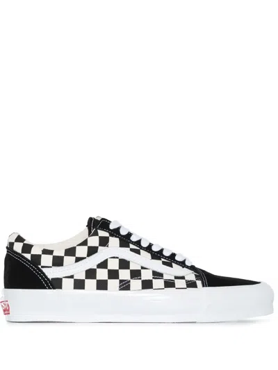 Vans Ua Og Old Skool Checkerboard Sneakers In Black