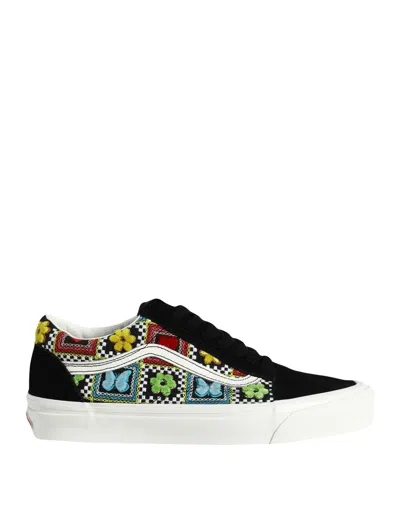 Vans Sneakers In Black