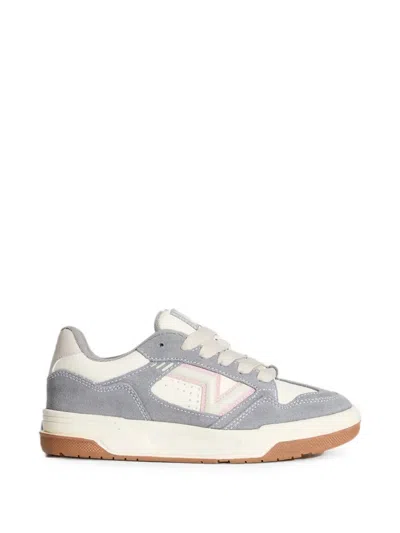 Vans Ryland Sneaker In Gold