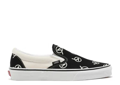 Vans Classic Slip-on 'circle V' In Black
