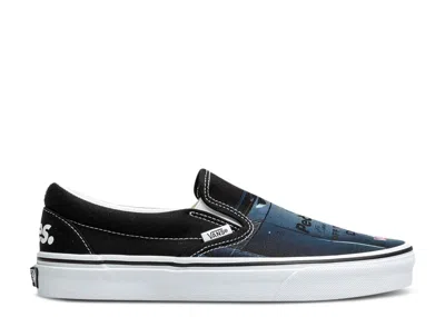 Vans Peaches. One Universe X Classic Slip-on 'black True White'