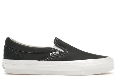 Pre-owned Vans Vault Og Classic Slipon Lx Adsum Van's Best Friend Sneakers In Scarab/true White