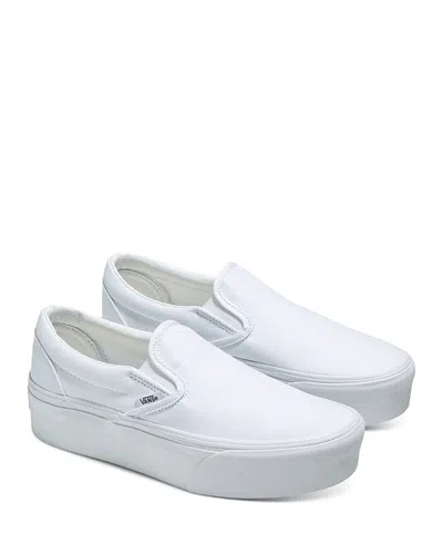 VANS WOMEN'S CLASSIC SLIP ON PLATFORM SNEAKERS