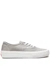 Vans Wrapped Skate Authentic Sneakers In Grau