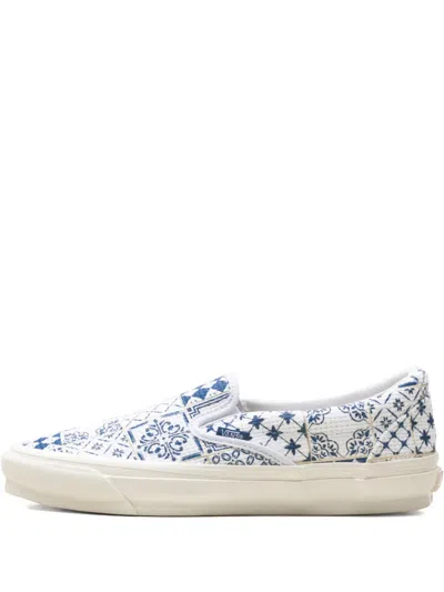 Vans X Kith Azulejo Tile Sneakers In White