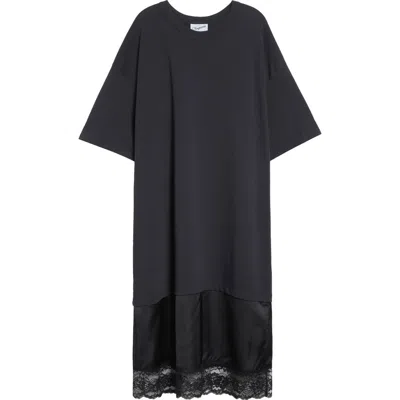 Vaquera Lipstick Lace Trim Graphic T-shirt Dress In Black