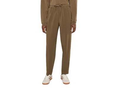 Varley 29 Wilfred Barrel Joggers Women's Clothing Teak Olive: Xs 29 In Brown