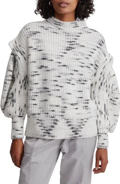 Varley Belgrave Knit Sweater In Egret/charcoal
