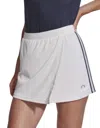 Varley Boston Mid Rise Skort 13.5 In White In White